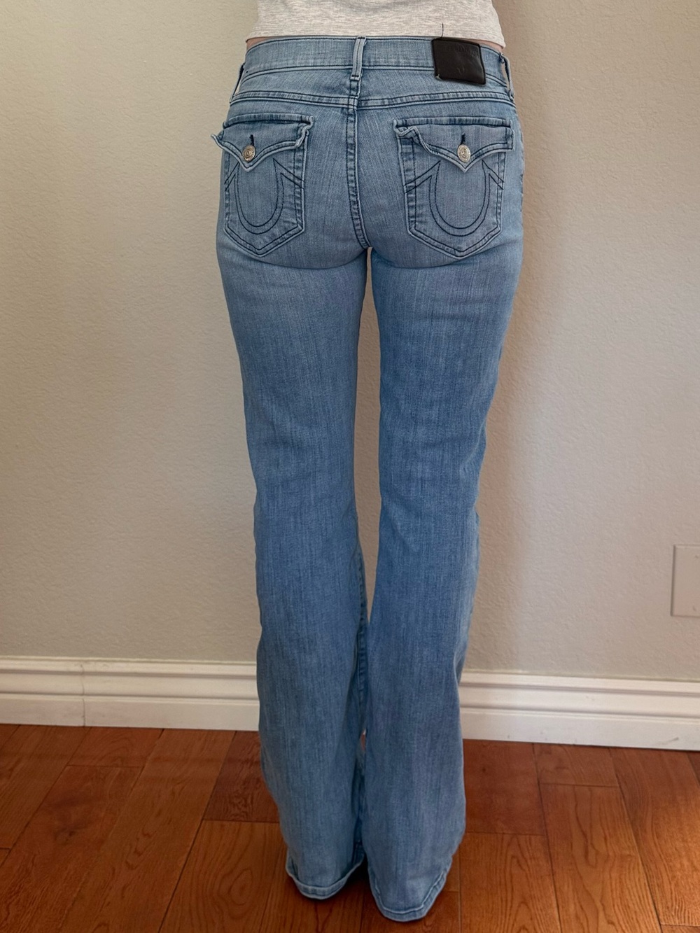 TRUE RELIGION Light Blue Women's Bootcut Jeans - Picture 2 of 7